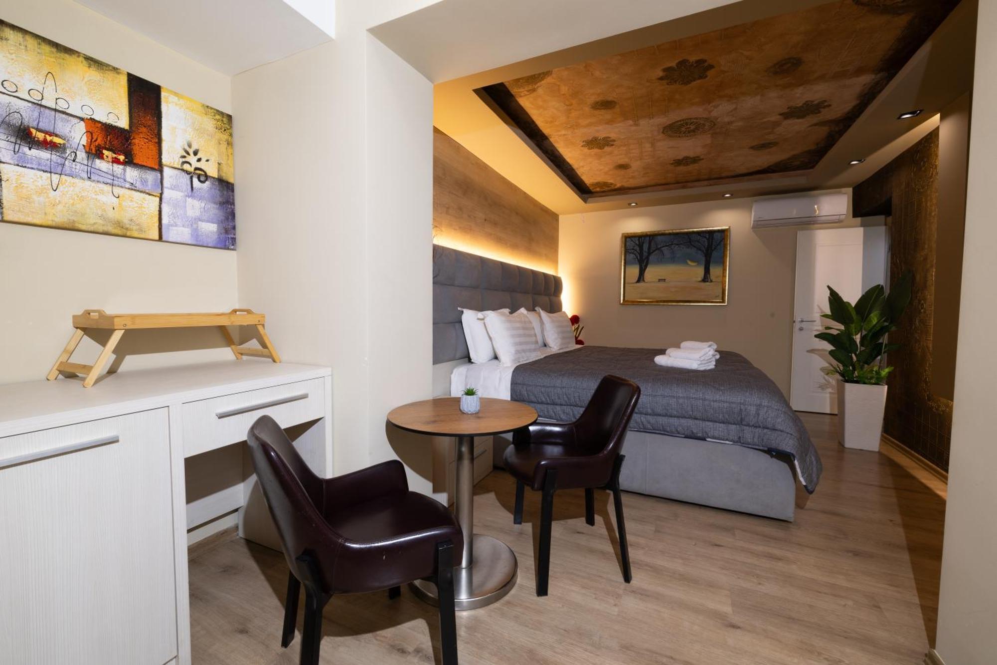 4R Colombo Hotel Тирана Екстериор снимка
