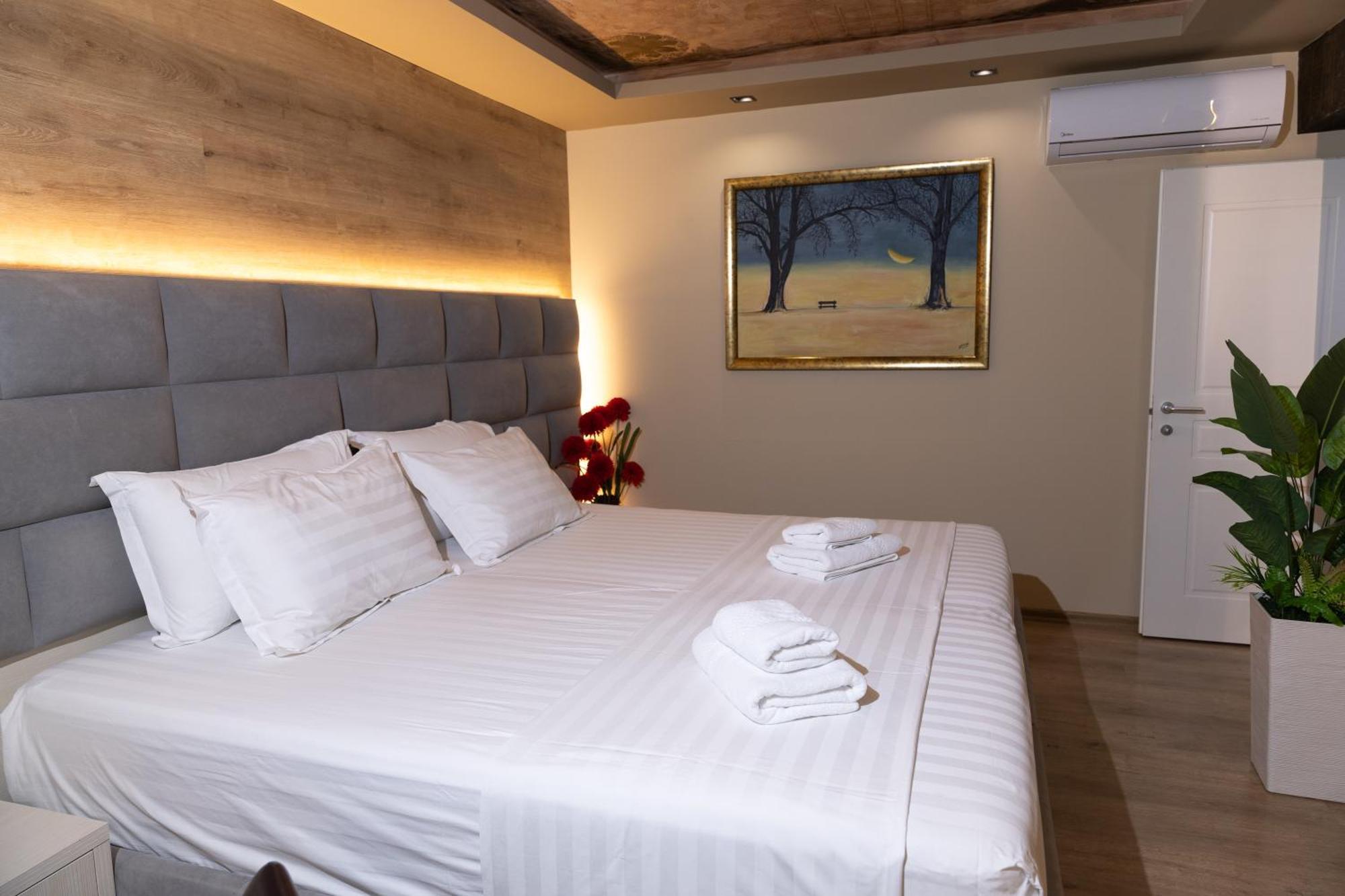 4R Colombo Hotel Тирана Екстериор снимка